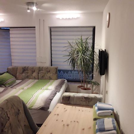 Kleine Ferienwohnung Am Stadtrand Von Lipsia Esterno foto