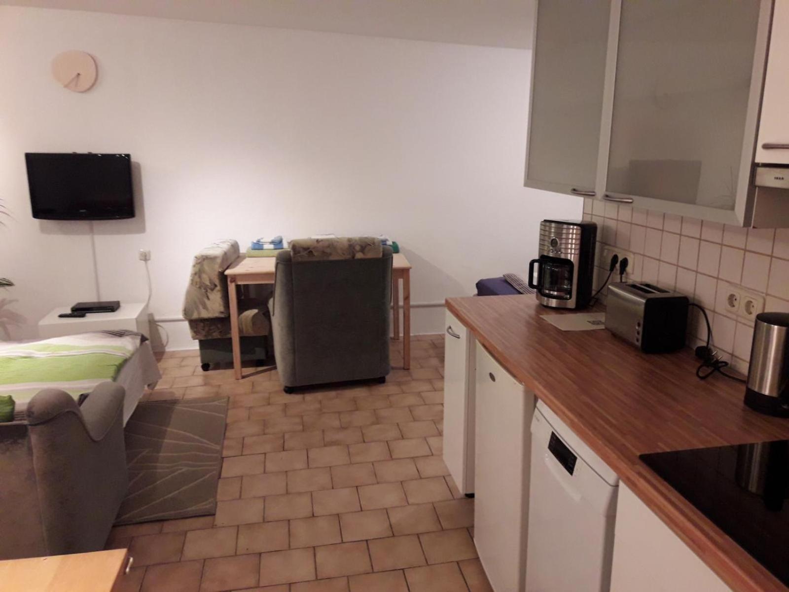 Kleine Ferienwohnung Am Stadtrand Von Lipsia Esterno foto