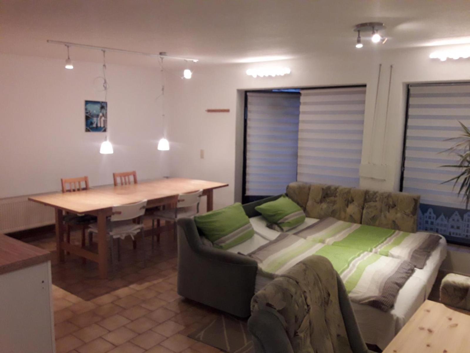 Kleine Ferienwohnung Am Stadtrand Von Lipsia Esterno foto