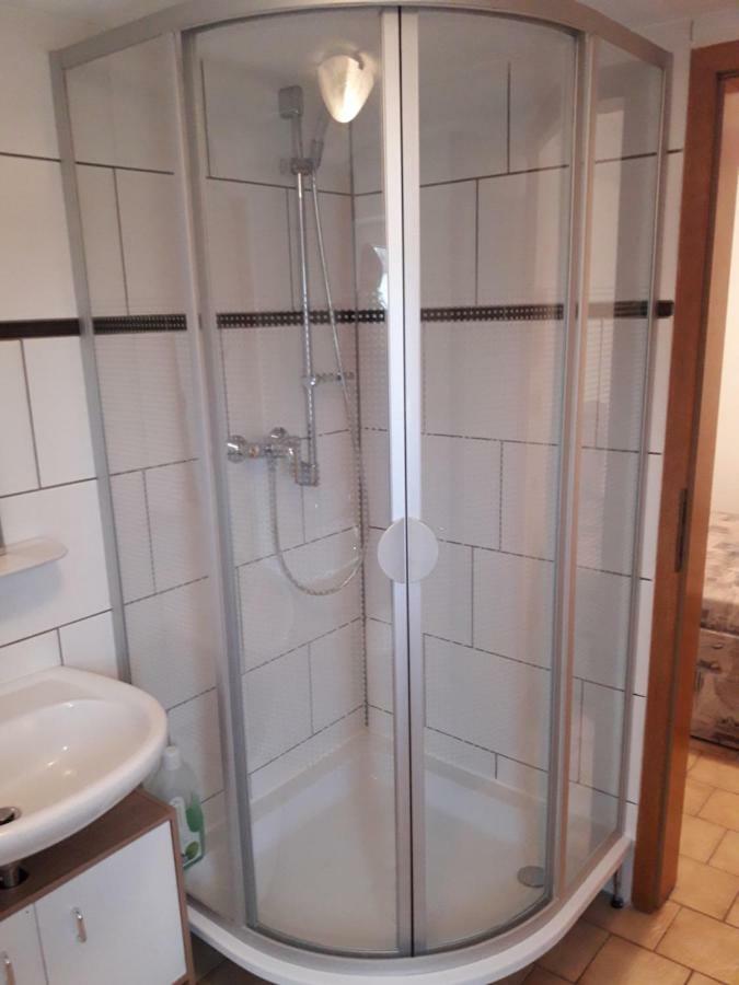 Kleine Ferienwohnung Am Stadtrand Von Lipsia Esterno foto
